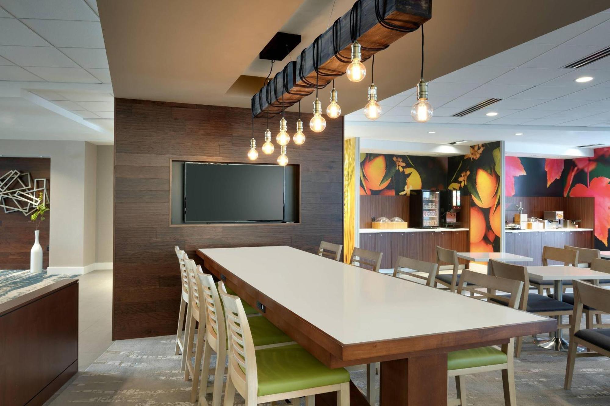 Fairfield Inn & Suites By Marriott Springfield North Esterno foto
