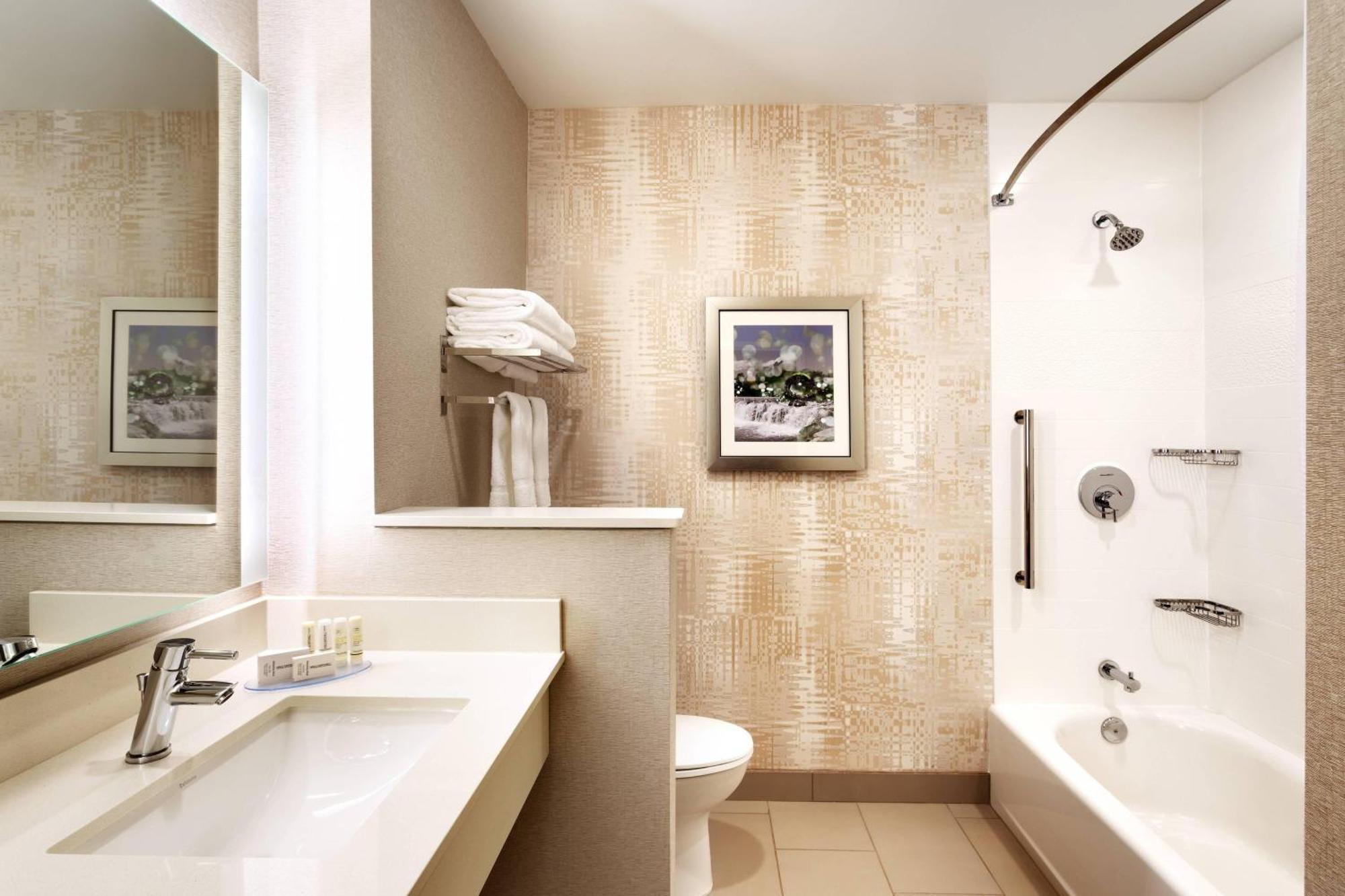 Fairfield Inn & Suites By Marriott Springfield North Esterno foto