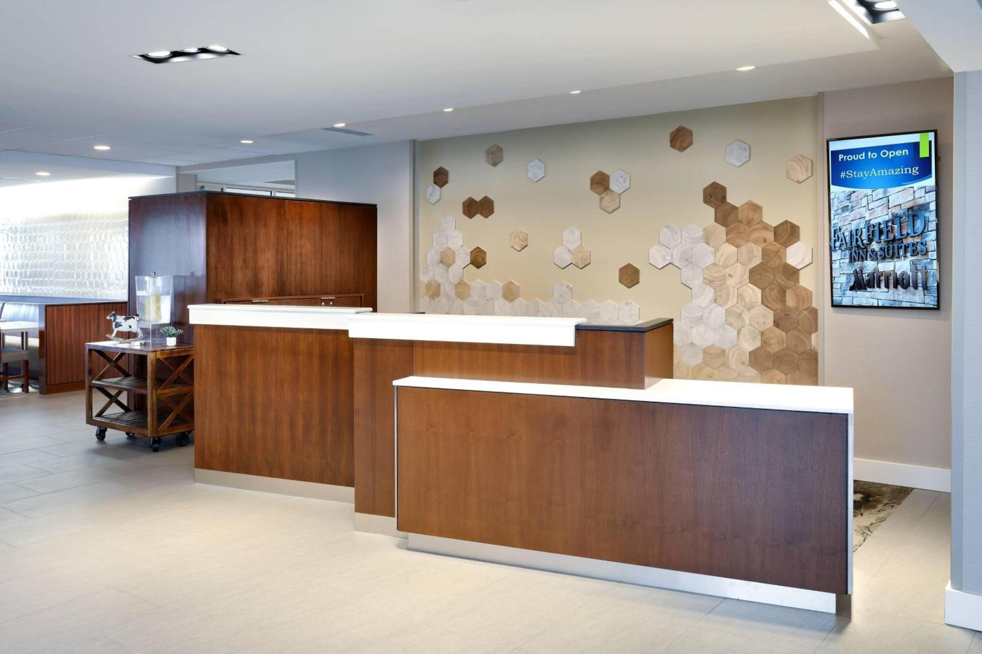 Fairfield Inn & Suites By Marriott Springfield North Esterno foto